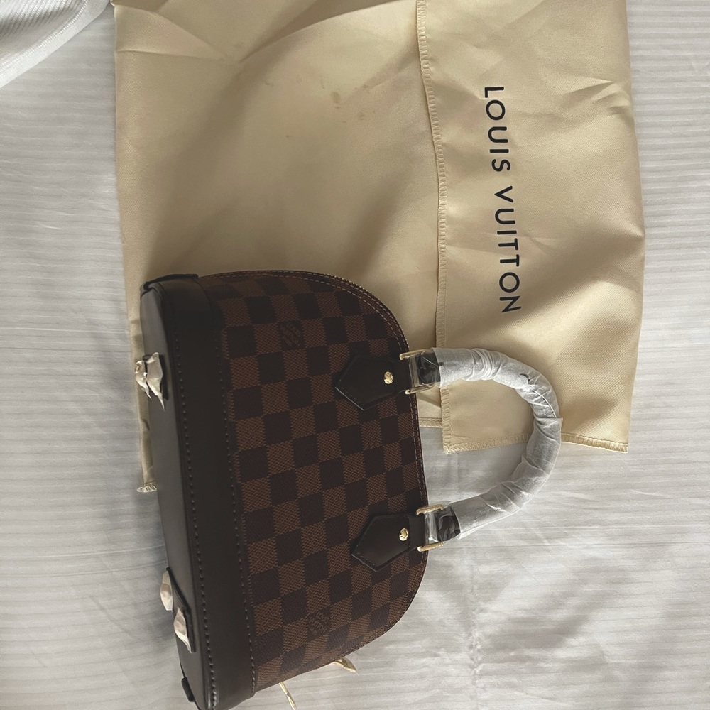 Lois Vuitton bag